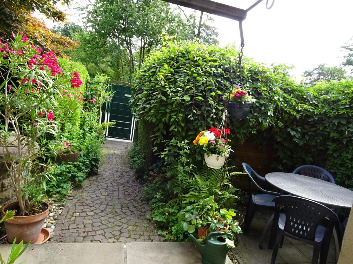 Ferienwohnung Im Gruenen Mit Balkon Herdecke Eksteriør bilde